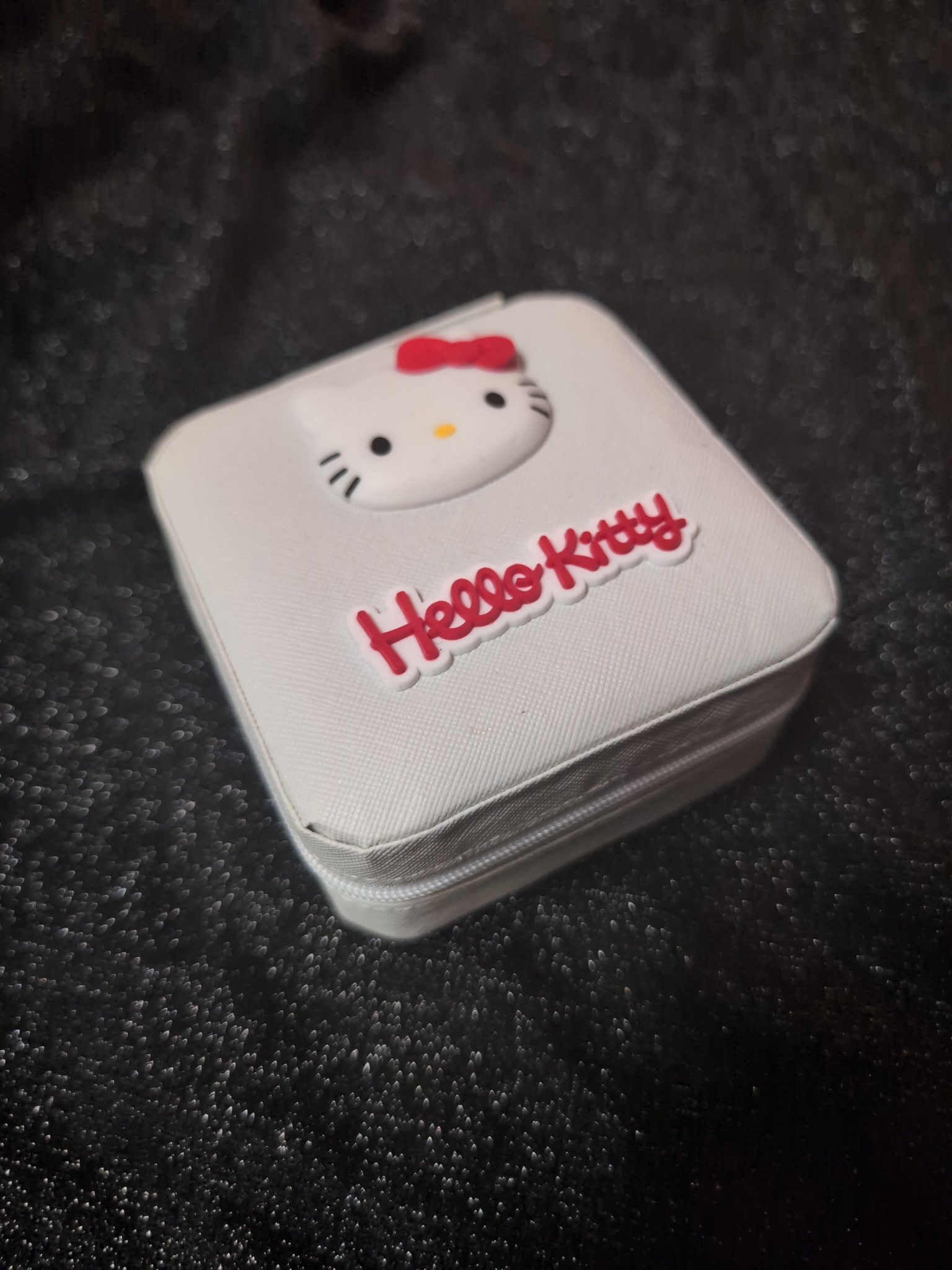 Hello Kitty Traveling Jewelry Box