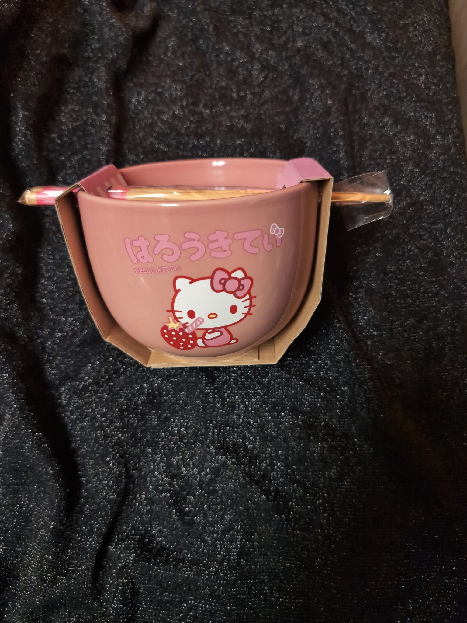 Hello Kitty Ramen Bowl